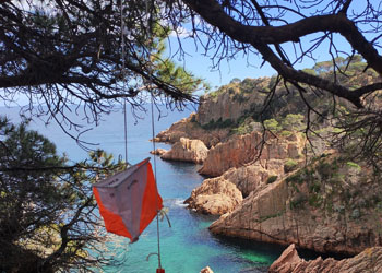 Canyoneering action in Sant Feliu