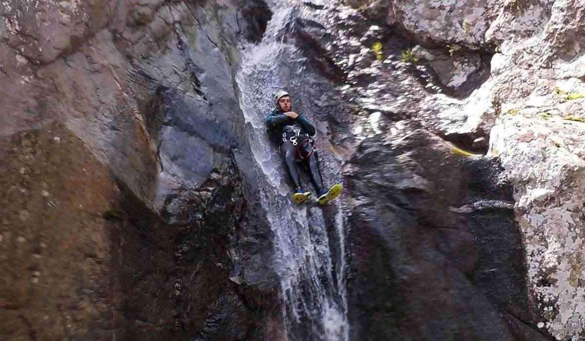 ”Canyoning