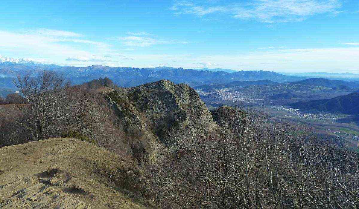 Hiking Girona Catalonia Puigsacalm Slide 2