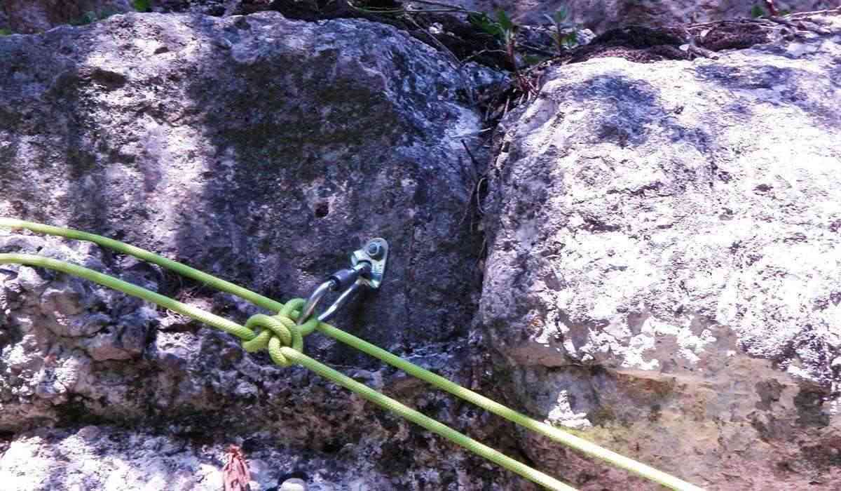 Training Canyoning Girona Catalonia Slide 2